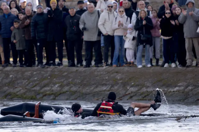 пливање за часни крст у македонији, богојављање у македонији