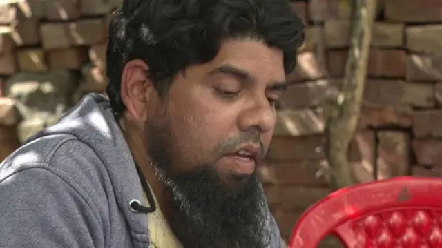 मुलांचे शिक्षण थांबले असून आम्ही एसआयआरच्या कामात व्यस्त आहोत, असे सादीकल इस्लाम सांगतात.