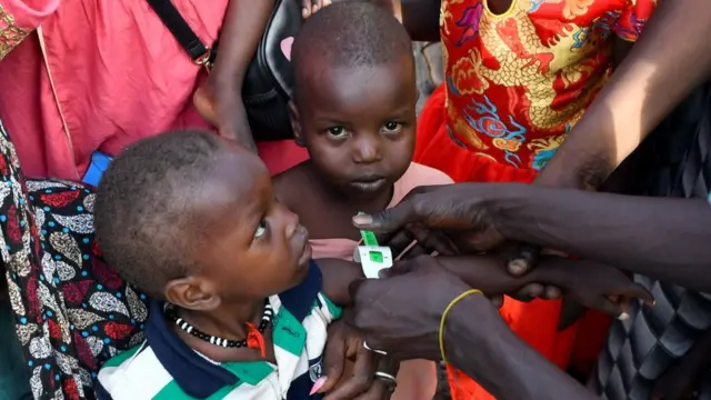 Güney Sudanlı sığınmacı çocuklar