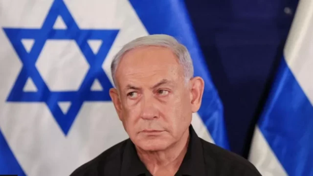 ভীষণ চাপের মধ্যে আছে ইসরায়েলের প্রধানমন্ত্রী বেনিয়ামিন নেতানিয়াহু