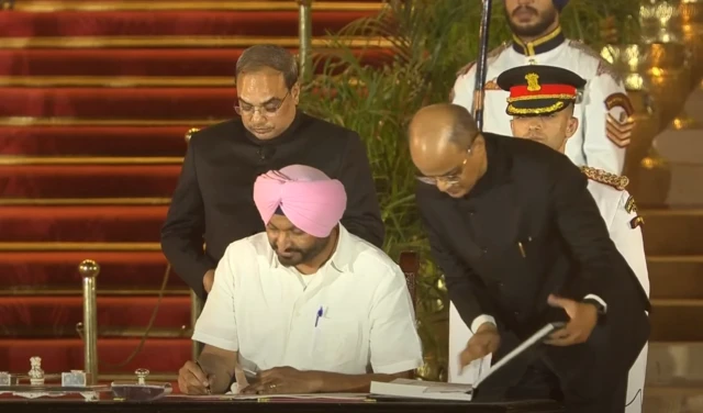 ਰਵਨੀਤ ਬਿੱਟੂ 