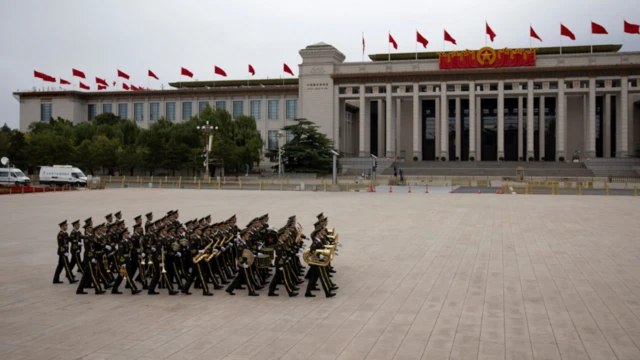 చైనా ఆర్థిక వ్యవస్థ, కమ్యూనిస్ట్ పార్టీ, షీ జిన్‌పింగ్