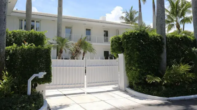 La casa de Jeffrey Epstein en Palm Beach, Florida.