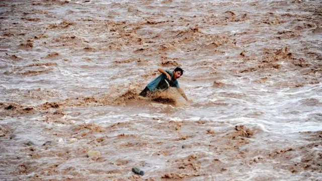 వరద బీభత్సం 