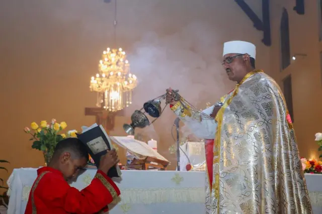 ስነ-ስርዓት ቅዳሴ ካቶሊካዊት ቤተክርስቲያን ቅዱስ ፍራንችስኮስ ኣዲስ ኣበባ 