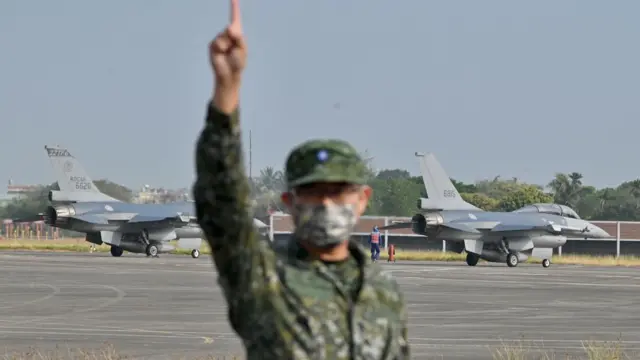 台灣F-16V戰機資料圖片