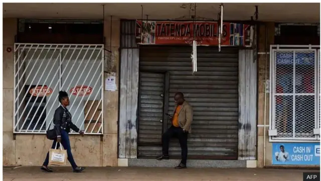 Se ni aarin ilu da paroparo