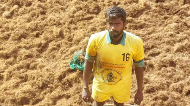 மாடு முட்டியதில் உயிரிழந்த அரவிந்த்ராஜன்