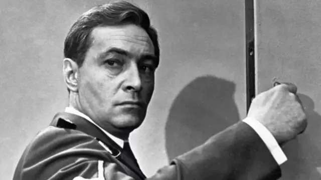 व्याचेस्लाव्ह तिखोनोव्ह