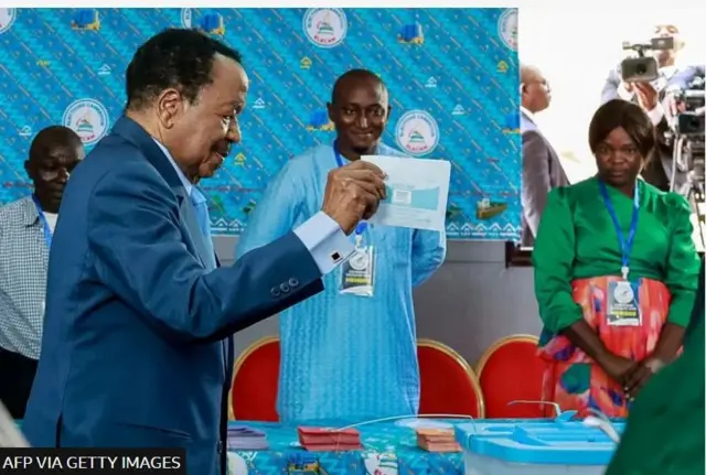 Aarẹ Paul Biya n dibo