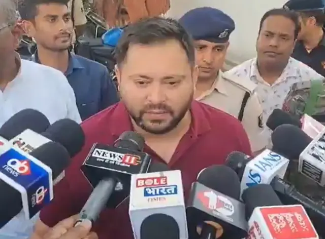 तेजस्वी यादव