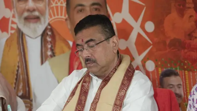 গত ১০০ দিনে রাজ্য সরকারের একাধিক সিদ্ধান্তকে নিয়ে আলোচনা হয়েছে, বিতর্কও বেঁধেছে
