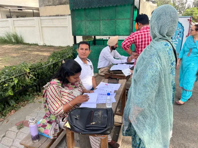 ਮਹਿਲਾ ਵੋਟਰ