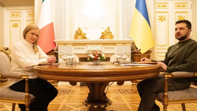 Meloni ve Zelensky 