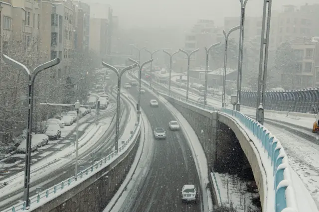 خیابان برفی