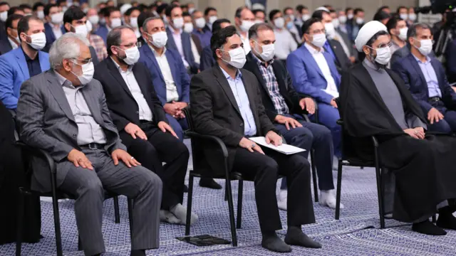دیدار خامنه‌ای با نخبگان