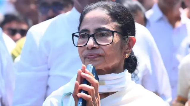 মুখ্যমন্ত্রী মমতা ব্যানার্জী
