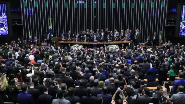 Sessão solene do Congresso Nacional para promulgar a Emenda da reforma tributária,slot aviator20slot aviatordezembro