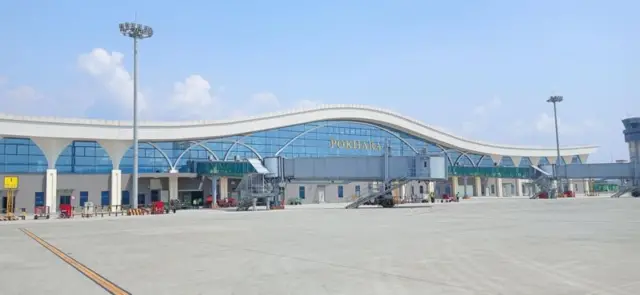 विमानस्थल 