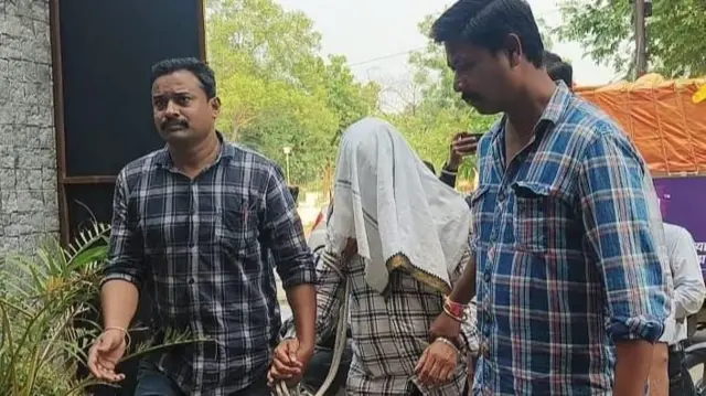 પોલીસ કસ્ટડીમાં આરોપી 