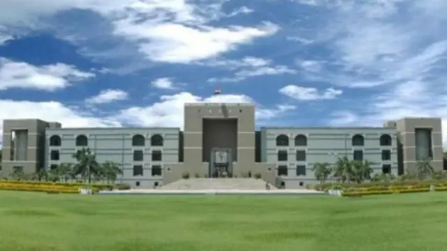 કપિલ શર્મા દ્વારા નકલી ડિગ્રી ચીટિંગ, પંકજ સિંઘ બોસની ડિગ્રી, તઝાકિસ્તાનની યુવતી સાથે લગ્ન, મેટ્રોમાં બનાવટી ડિગ્રીના આધારે નોકરી કૌભાંડ, મધ્ય પ્રદેશના ઇન્દોર કોર્ટ બિલ્ડિંગ નિર્માણ, બીબીસી ગુજરાતી સમાચાર,