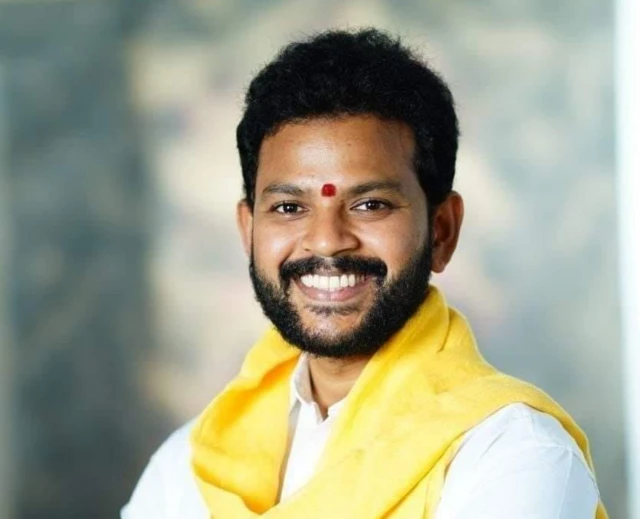 కింజరాపు రామ్మోహన్ నాయుడు 