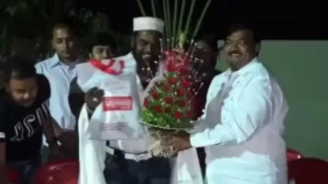 सुधाकर बडगुजर आणि सलीम कुत्ता 