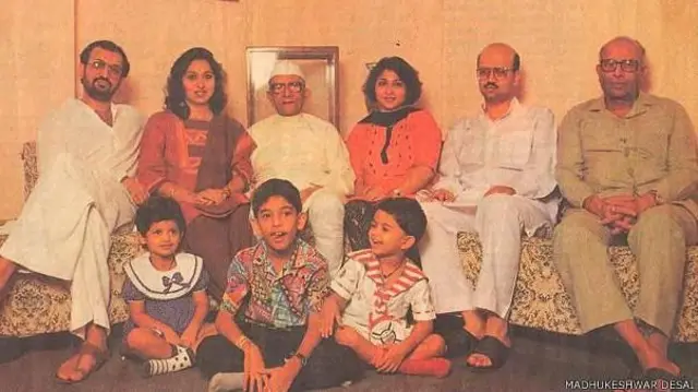  मोरारजी देसाई