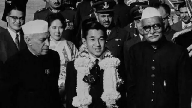 భారతదేశ మొదటి రాష్ట్రపతి, డాక్టర్ రాజేంద్ర ప్రసాద్, జవహర్‌లాల్ నెహ్రూ 