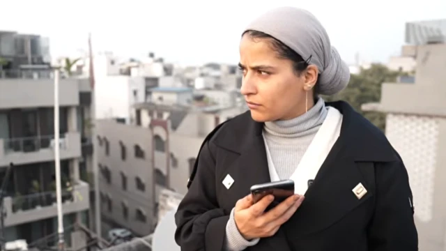 દિલ્હી, કાશ્મીર યુવતી, બીબીસી ગુજરાતી