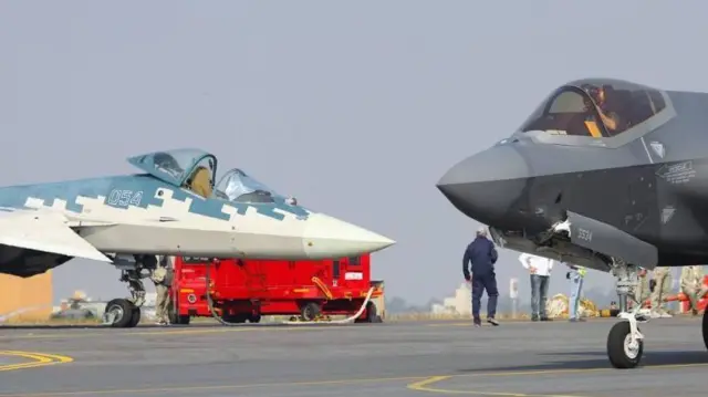 போர் விமானங்கள், இந்தியா, ரஷ்யா, அமெரிக்கா