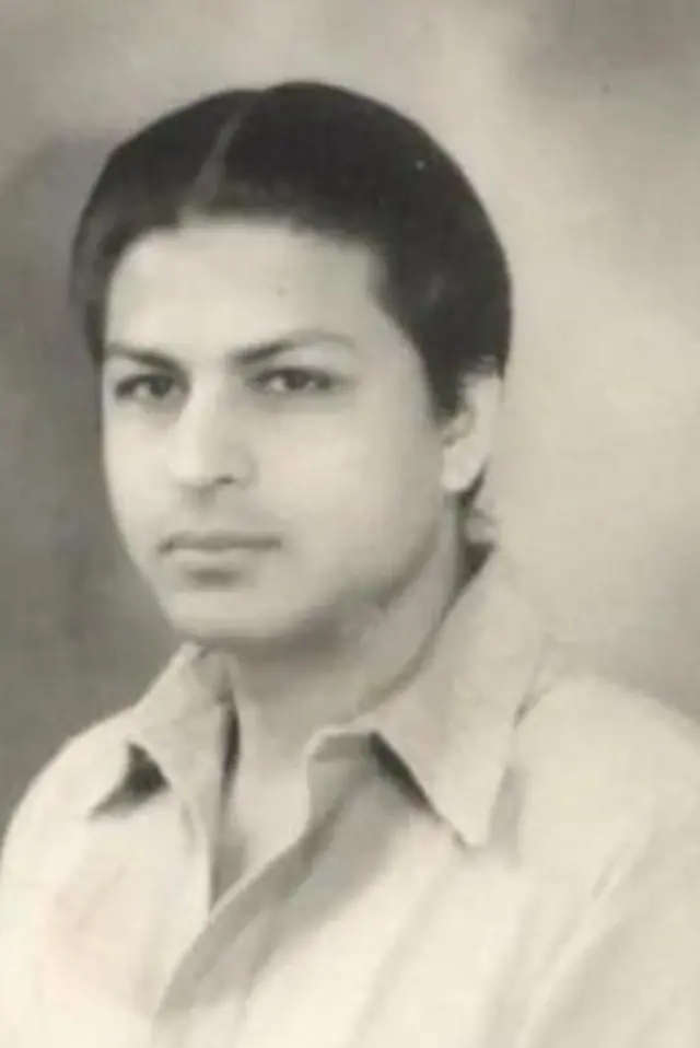 શાહરુખ ખાન બર્થડે સ્પેશિયલ, જન્મદિવસ, શાહરુખ ખાનની કહાણી, શાહરુખ ખાનની ફિલ્મી સફર, શાહરુ ખાનની પહેલી ફિલ્મ કઈ અને કેવી રીતે બ્રેક મળ્યો, બોલીવૂડ, હિંદી ફિલ્મો, કિંગ ખાન, રોમાન્સ કિંગ, બીબીસી ગુજરાતી