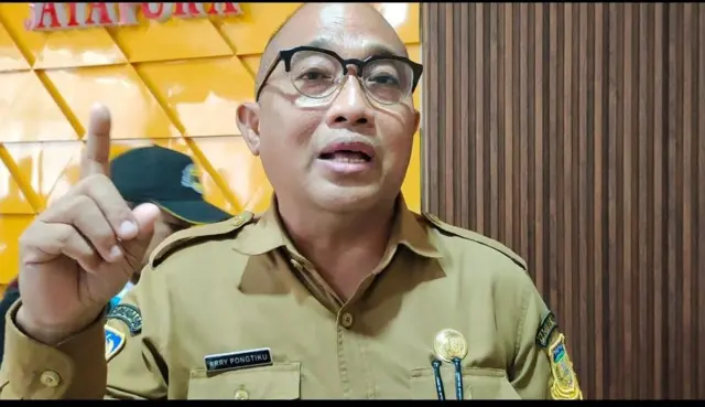 Kadinkes Papua, Arry Pongtiku