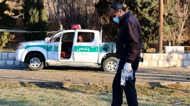 خودروی آسیب دیده پلیس در انفجار کرمان