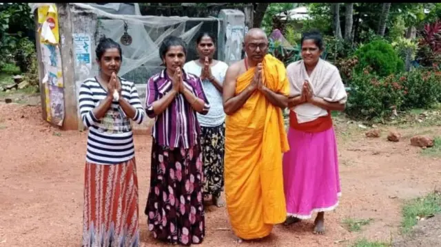 శ్రీలంక తెలుంగు కుటుంబం