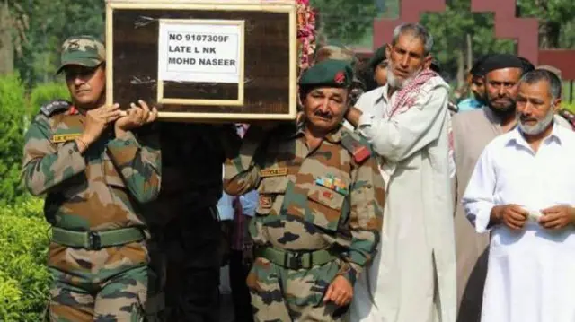 कट्टरवाद्यांच्या हल्ल्यात यावर्षी 19 सैनिकांचा मृत्यू झाला आहे.