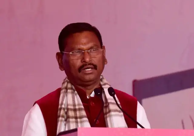 সরকার যে কৃষকের পক্ষে সে বিষয়ের উপর জোর দিয়েছেন কৃষিমন্ত্রী অর্জুন মুন্ডা।