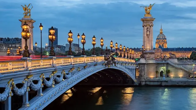 Alexandre III bridge