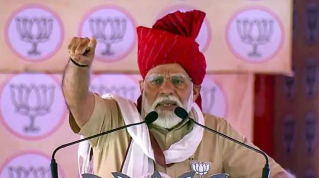 નરેન્દ્ર મોદી 