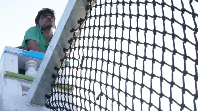 ካዩም በዓሣ አጥማጅነት ለአስርት ዓመታት ሠርቷል