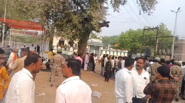 बॉम्बशोधक पथक आणि फॉरेन्सिक पथकाकडून या ठिकाणाची तपासणी करण्यात आली.