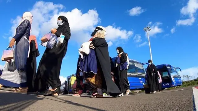 Mootummaan lammiilee seeraan ala biyyoota Arabaa jiraataa turan kumaan lakkaa'aman biyyatti deebiseera