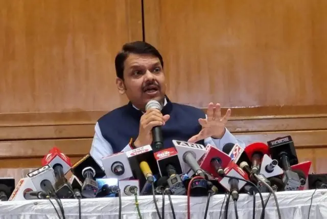 देवेंद्र फडणवीस 