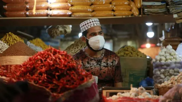 বাজারে সব ধরনের জিনিসপত্রের দাম বেড়েছে