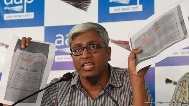 ਆਮ ਆਦਮੀ ਪਾਰਟੀ ਸਾਬਕਾ ਮੈਂਬਰ ਆਸ਼ੂਤੋਸ਼ ਇਸੇ ਸਟੀਕ ਅਤੇ ਸਫ਼ਲ ਰਣਨੀਤੀ ਮੰਨਦੇ ਹਨ