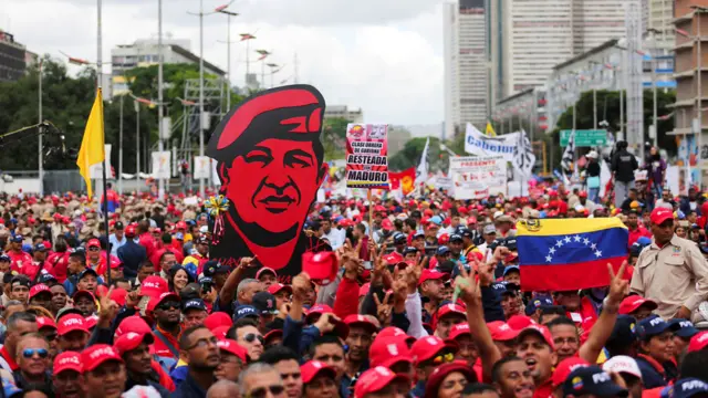 Si esta es una dictadura, es la más feliz del mundo": ¿qué piensan y cómo ven los chavistas convencidos la crisis en Venezuela? - BBC News Mundo