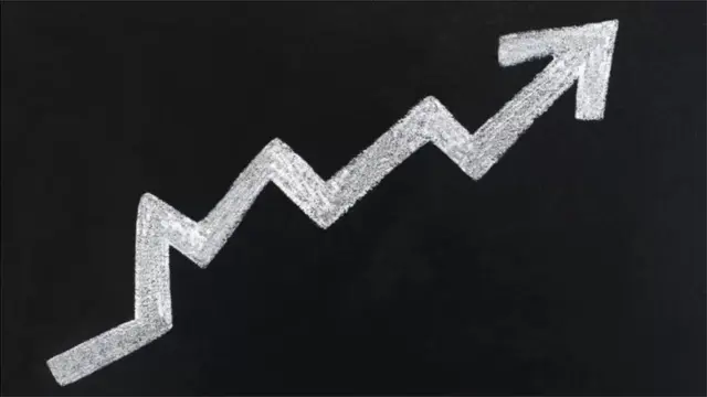 যুক্তরাষ্ট্র থেকে পাকিস্তান, ইটালি থেকে জার্মানি - দেশে দেশ জিনিসপত্রের দাম লাগাম ছাড়িয়ে যাচ্ছে।