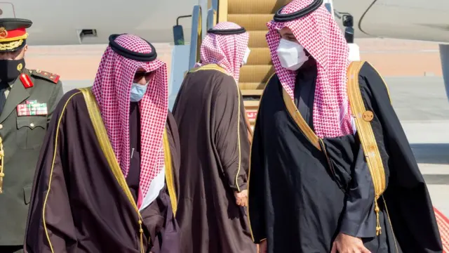 ولي العهد السعودي، محمد بن سلمان، يستقبل أمير الكويت، نواف الأحمد الصباح