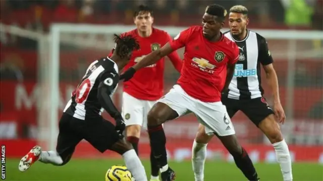 Klabu ya Manchester United inaendelea kuamini kuwa kiungo nyota wa Ufaransa Paul Pogba, 27 ataendelea kusalia Old Trafford