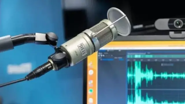 पॉडकास्ट, व्हाईट नॉईज